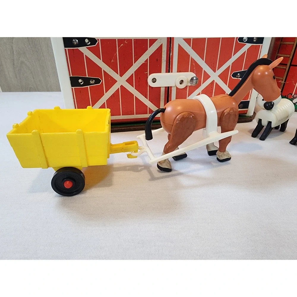 Fisher-Price Vintage Little People Play Family Farm 1970s Barn With Silo 915
